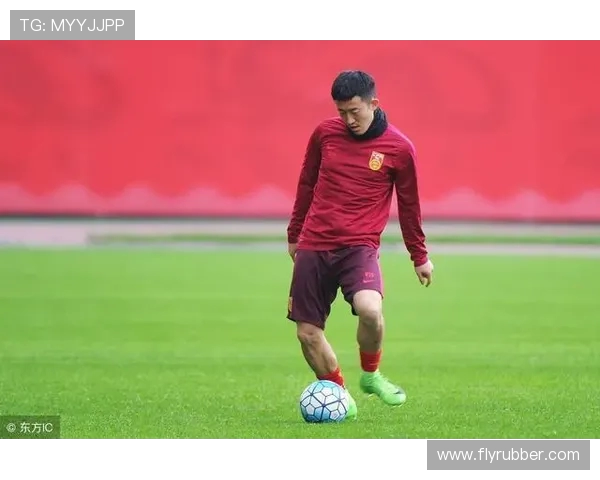 武汉足球队运营革新探索：从管理模式到球迷互动的全方位升级之路