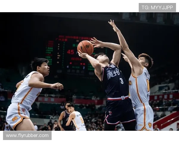 深圳篮球队的团队协作之道：如何在赛场上实现默契配合与胜利