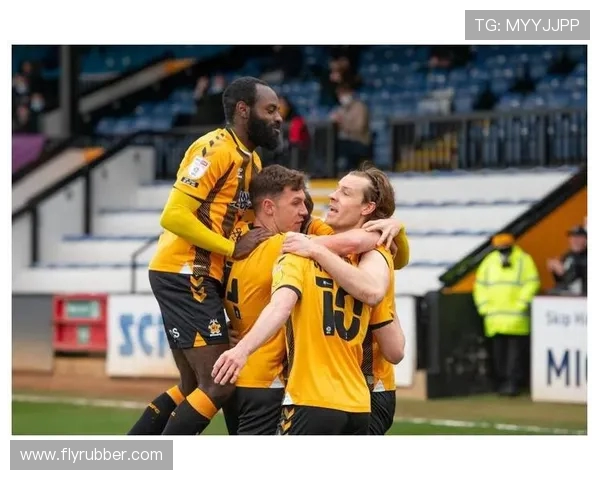 牛津联与哈特利浦激战正酣谁能在这场较量中笑到最后 牛津联与哈特利浦激战正酣谁能在这场较量中笑到最后