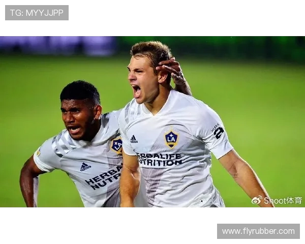 盐城湖与温哥华白帽的精彩对决展现足球魅力与团队精神