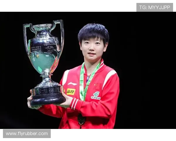 重庆足球队逆袭之旅揭秘从低谷到巅峰的奋斗与荣耀 重庆足球队逆袭之旅揭秘从低谷到巅峰的奋斗与荣耀