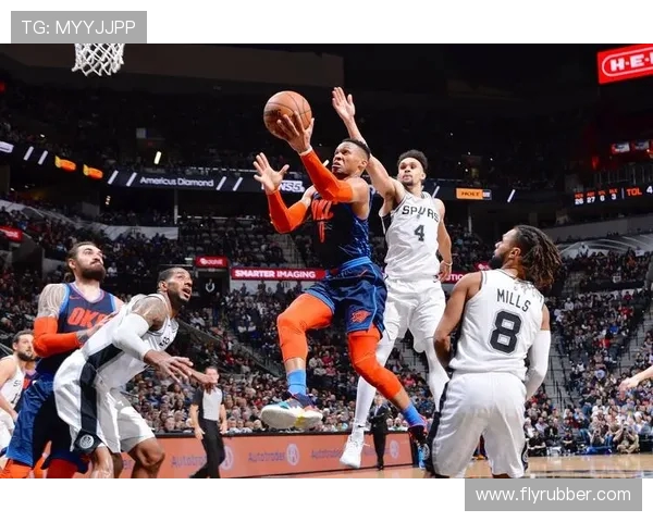 雷霆与马刺激战G5决胜局谁能在季后赛中笑到最后